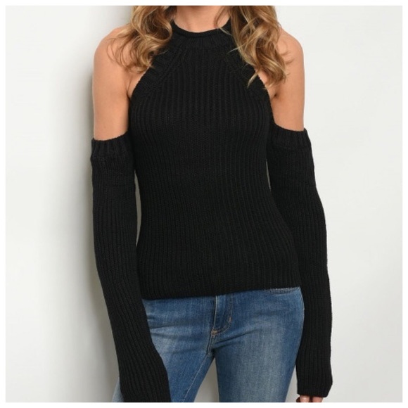 Sweaters - New black cold shoulder sweater